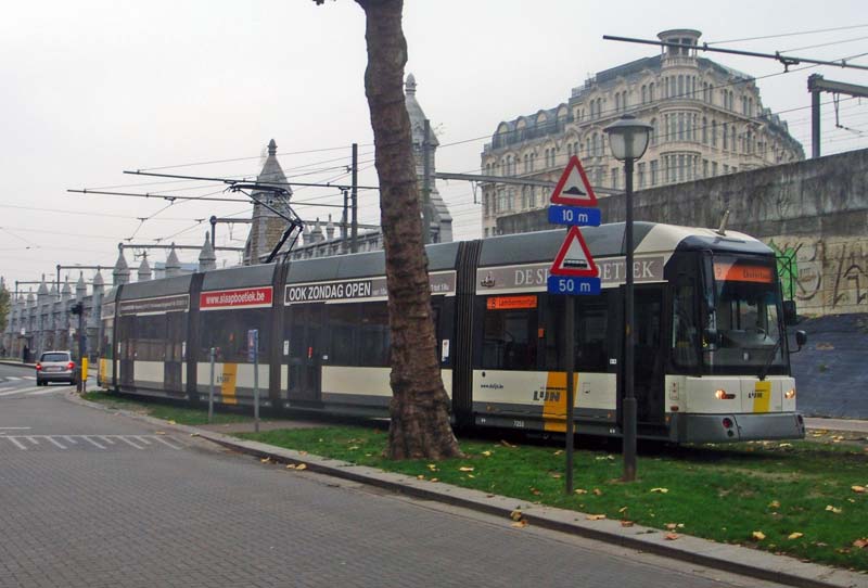 De digitale 'De piste van de invoegende corridors'; een middag Antwerpen